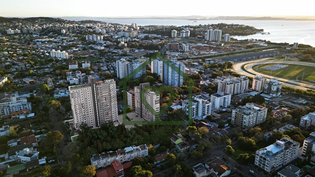 Imagem Bem Zona Sul e pertinho da orla, viver aqui é estar a apenas 3 minutos da Barra, com acesso rápido...