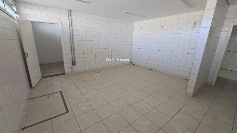 Imagem Aluguel de Galpão com 3.000m em Sorocaba - SP