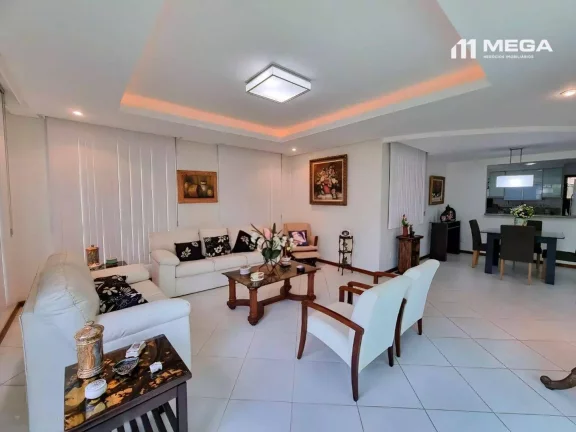 Imagem Casa com 3 dormitórios à venda, 337 m² por R$ 1.490.000 - Interlagos - Vila Velha/ES