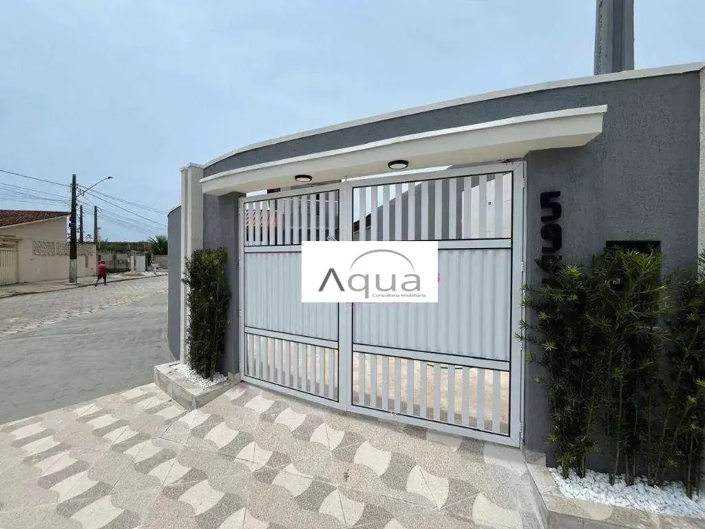 Imagem Casa para Venda em Mongaguá, Florida Mirim, 2 dormitórios, 1 suíte, 2 banheiros, 5 vagas