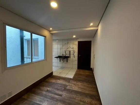 Imagem Apartamento de 38m², com 2 dormitórios, sala conjugada com cozinha em estilo americano, banheiro s...