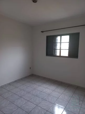 Imagem Casa à venda em Bragança Paulista 3 dormitórios, sendo 1 suíte 450 mil