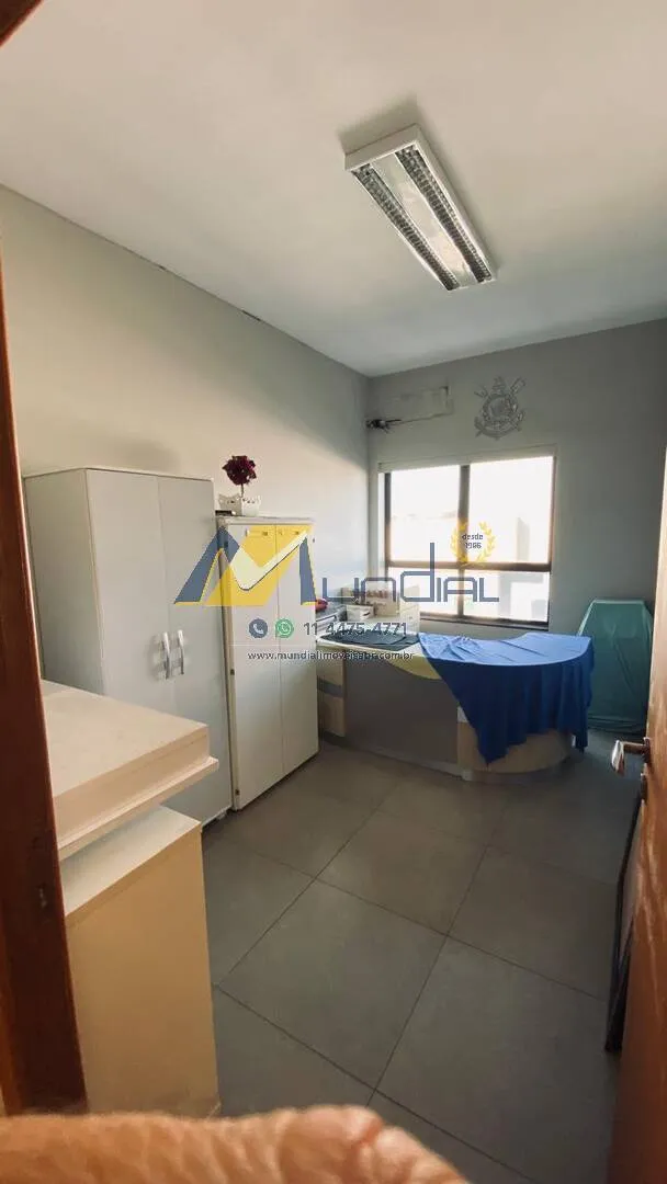 Imagem Galpão Comercial com 399m² à Venda por R$ 2,9 Milhões
