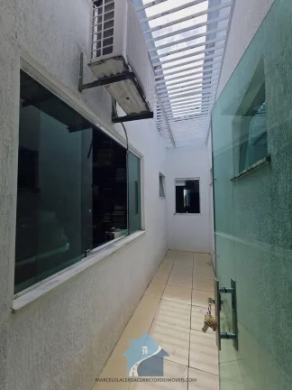 Imagem CASA NO CONDOMÍNIO MURICI - PARQUE 10 DE NOVEMBRO