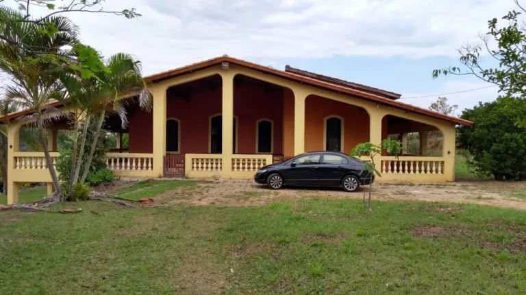 Chácara com 4 Quartos à Venda, 600 m² em Sapé I - Caçapava