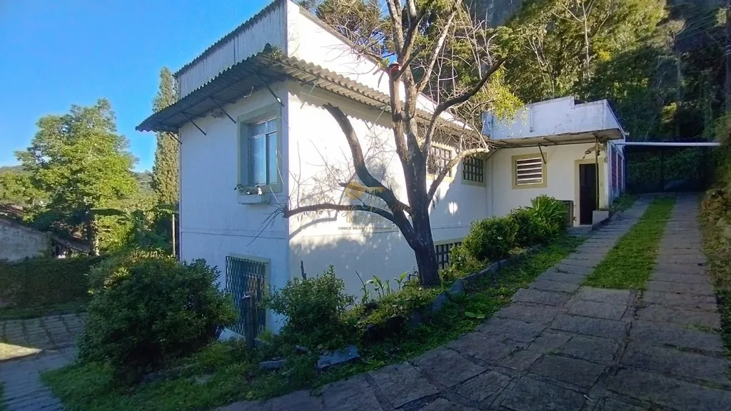 Imagem Casa para Venda em Teresópolis / RJ no bairro Soberbo