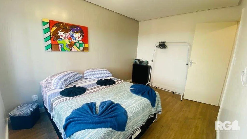 Imagem APARTAMENTO SEMI-MOBILIADO NO BAIRRO FLORESTA