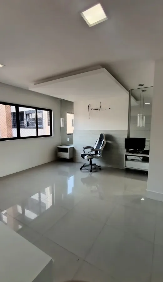 Imagem Apartamento para Venda em Maceió, Jatiúca, 2 dormitórios, 1 suíte, 2 banheiros, 2 vagas