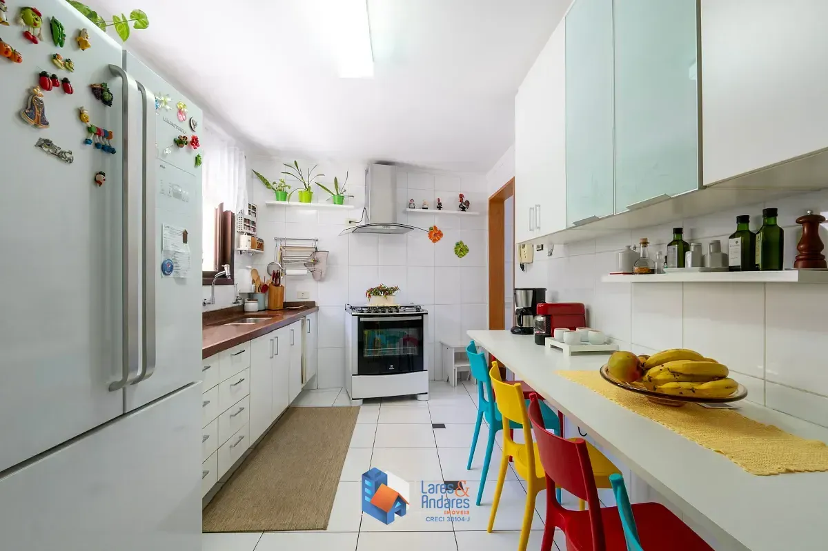 Imagem Casa para venda em Rolinópolis com 4 quartos, sendo 1 suíte, 240m²