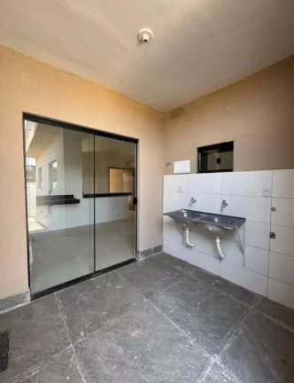 Imagem Casa 2/4 Com Suite No Top Do Lago Com 20k De Entrada Para Renda De 6.5k