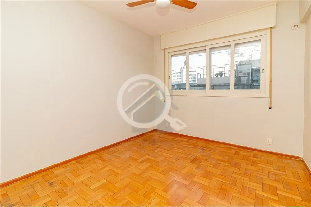 Imagem Apartamento com 109 metros de área privativa, 3 dormitórios, Suíte: Ampla suíte com closet, bene...