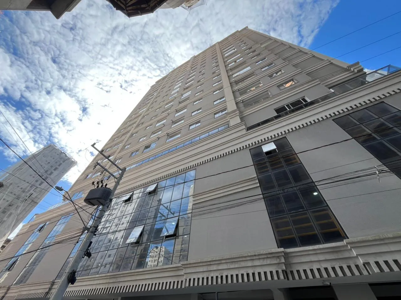 Foto do imóvel Apartamento com vista para o mar à venda com 68m2 por R$ 996.600,00