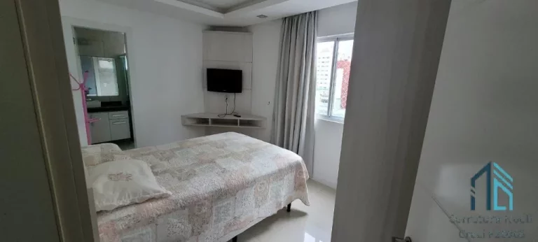 Imagem Apartamento 03 suítes, 02 vagas, Meia Praia em Itapema SC
