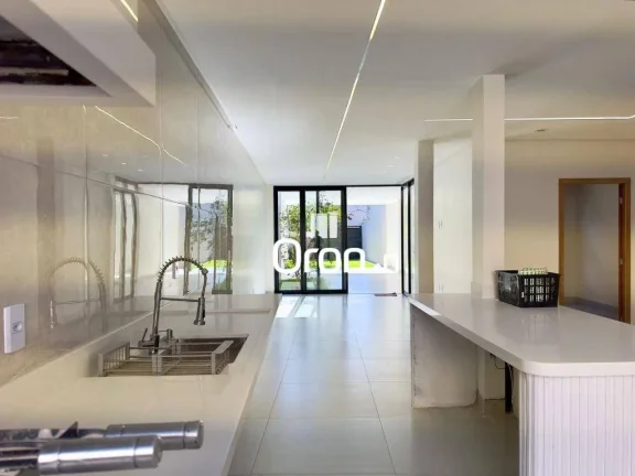 Imagem Casa à venda, 157 m² por R$ 815.000,00 - Jardim Planalto - Goiânia/GO