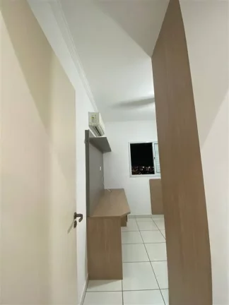 Imagem Apto 3 dormitórios, sendo 1 suíte, sacada envidraçada com churrasqueira, planejado, ar condicionado e 2 vagas de garagem