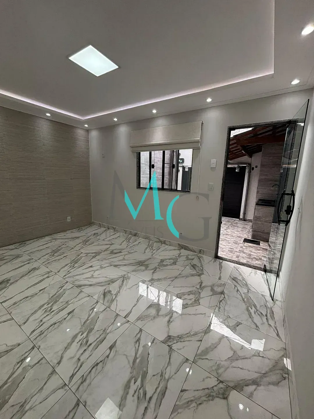 Imagem Casa Duplex à venda - 359 mil - Jardim Letícia -Campo Grande - RJ