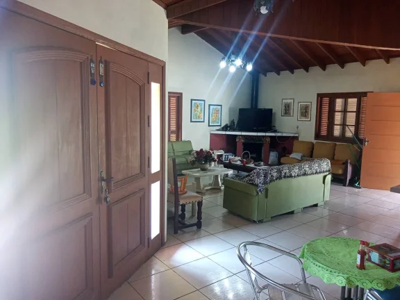 Imagem EXCELENTE!!! Sítio com 9Ha., Casa, Galpão animais, Piscina, em Águas Claras