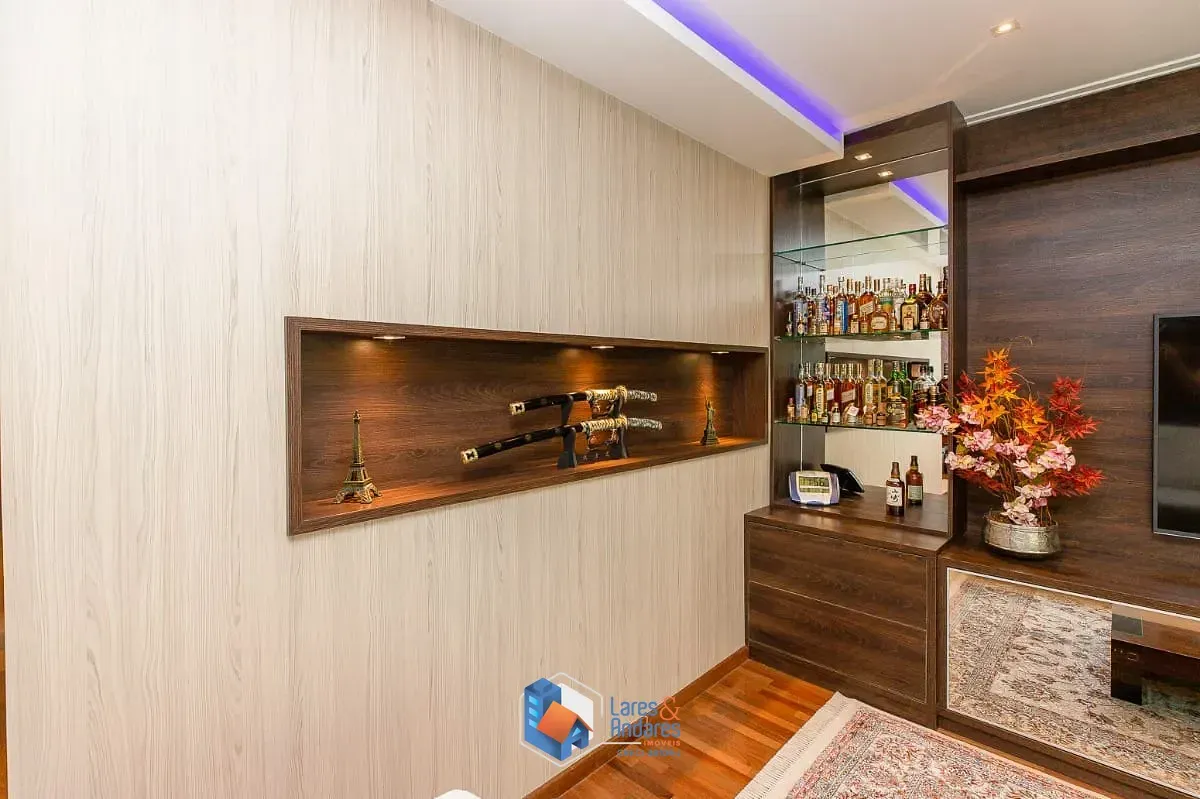 Imagem Casa para venda em Planalto Paulista com 3 quartos, sendo 1 suíte, 320m²