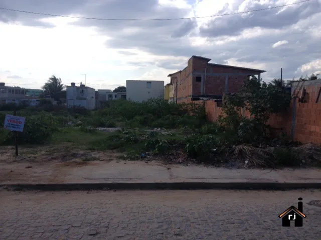 Terreno à Venda, 100 m² em Lagomar - Macaé