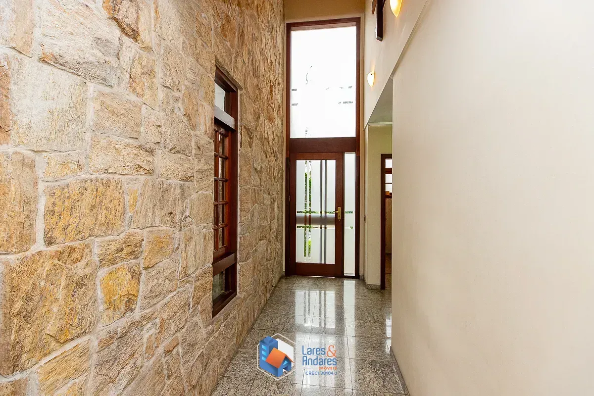 Imagem Casa no condomínio Residencial Morumbi para venda com 5 quartos, sendo 3 suítes, 425m²