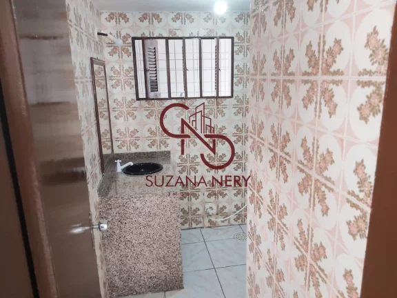 Imagem CASA COM 3 QUARTOS EM BARRO VERMELHO - NATAL