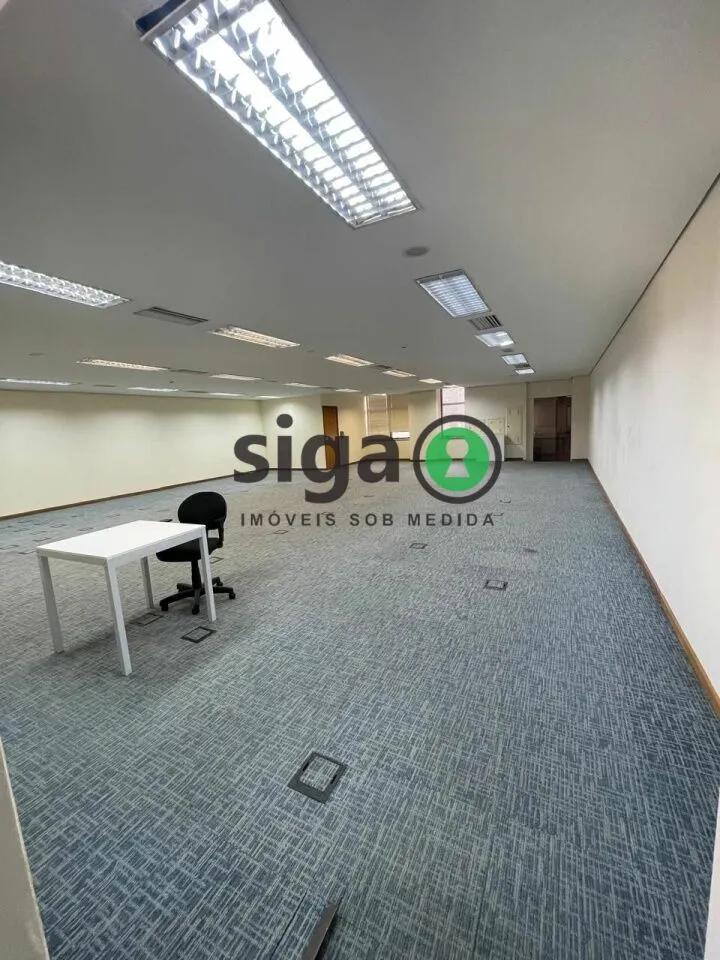 Imagem Conjunto de salas para alugar na Cidade Monções com 4 vagas por conjunto;