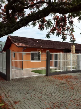 Foto do imóvel CASA TEMPORADA em GUARATUBA - PR, Brejatuba em Rua Barão do Cerro Azul equina com Portugal