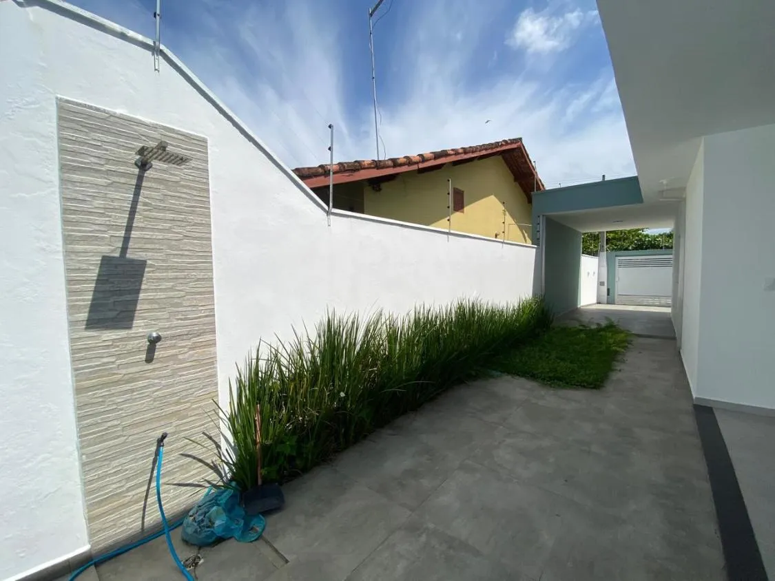 Imagem LINDA CASA COM PISCINA A VENDA NO JD SÃO FERNANDO