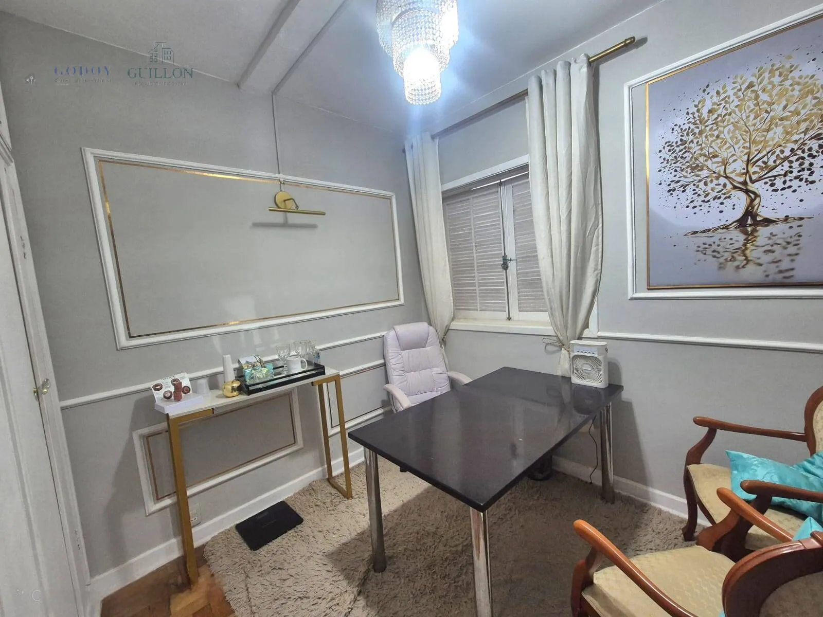 Imagem Comercial para Locação 1 Quarto, 9M², Centro, Pindamonhangaba - SP | Salão Belíssima