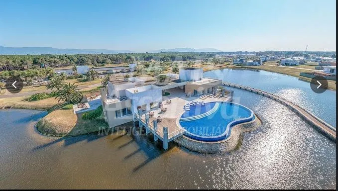 Imagem EXCELENTE TERRENO PARA VENDA, CONDOMINIO FECHADO EM CAPÃO NOVO - CAPÃO DA CANOA