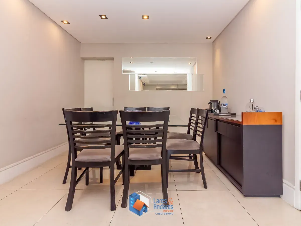 Imagem Apartamento para venda em Moema com 3 quartos, sendo 1 suíte, 107m²