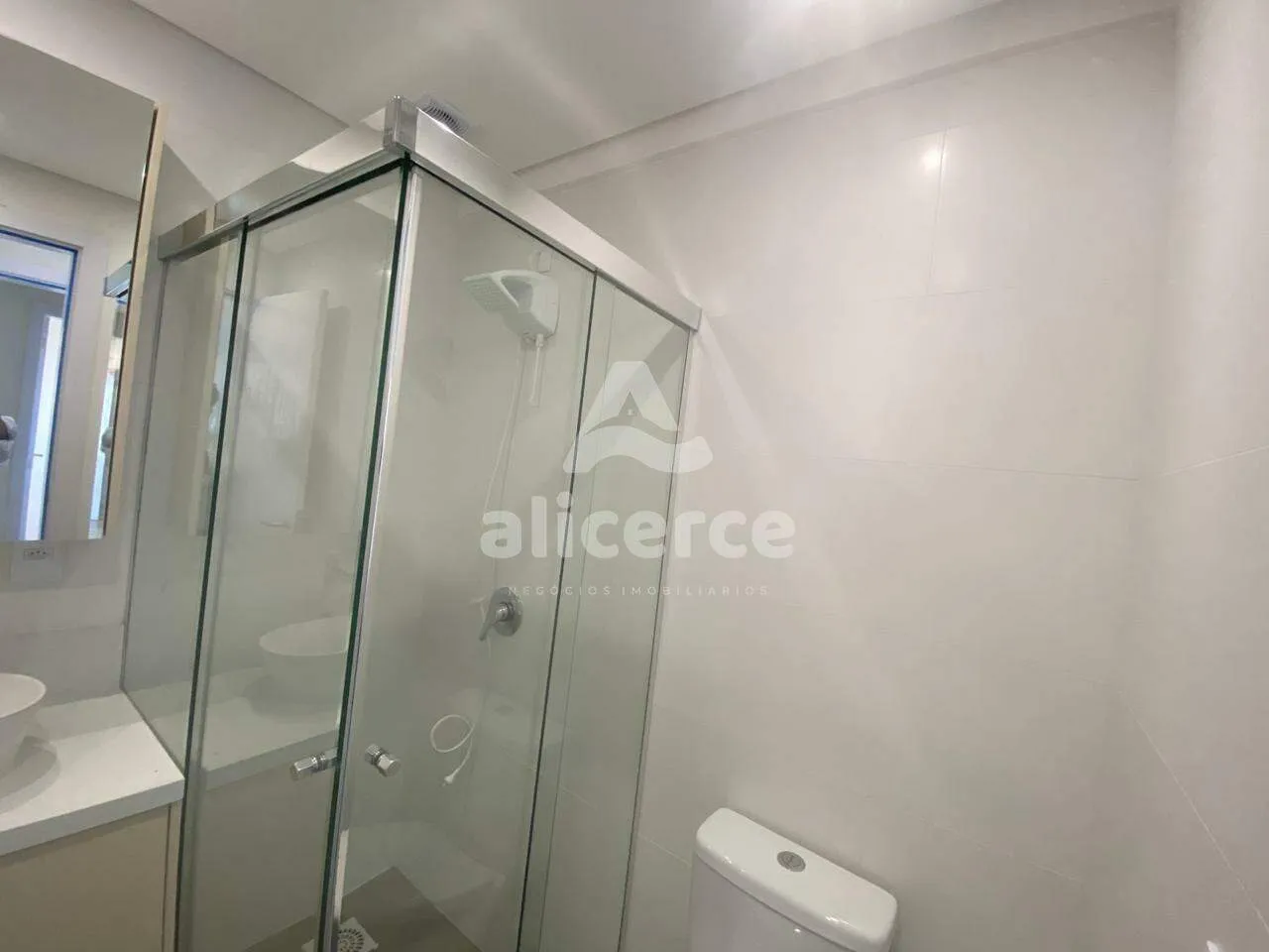 Imagem Apartamento vista mar l 2 dormitórios, 1 suíte l 73,32m² l Ipiranga - São José/SC