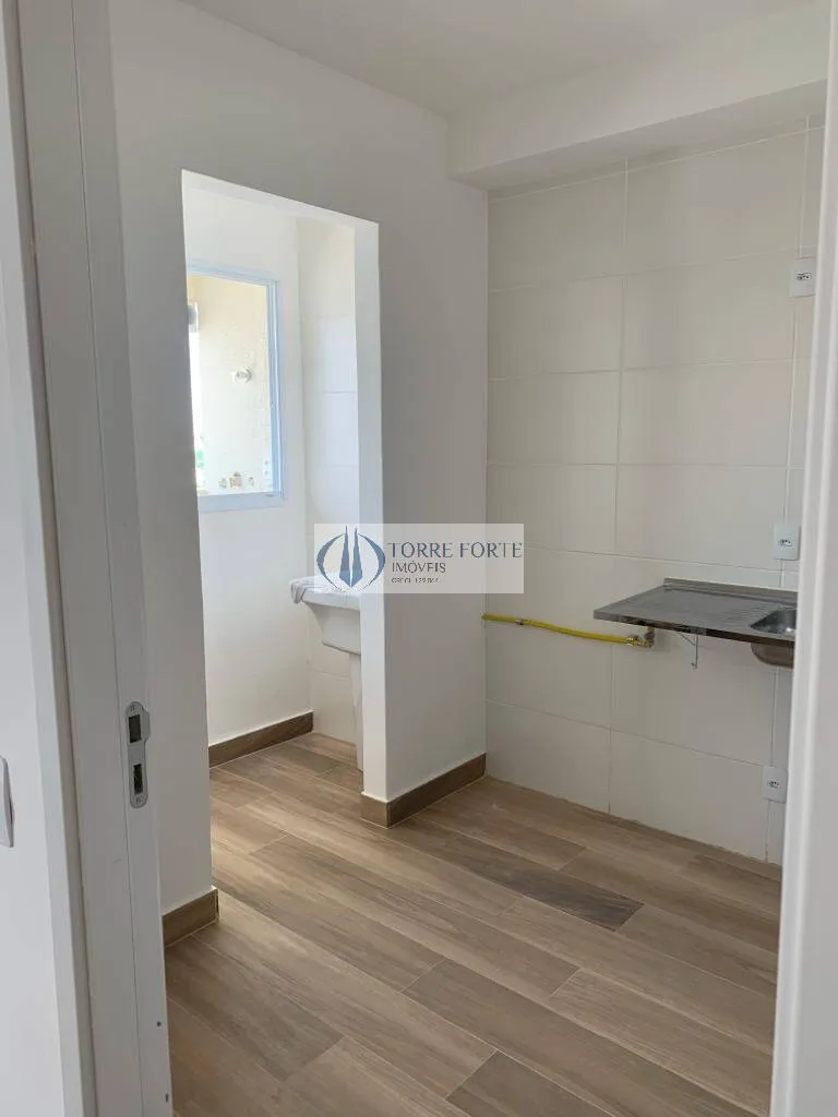 Imagem Lindo apartamento com 1 dormitorio com sacada sem vaga de garagem na Mooca.