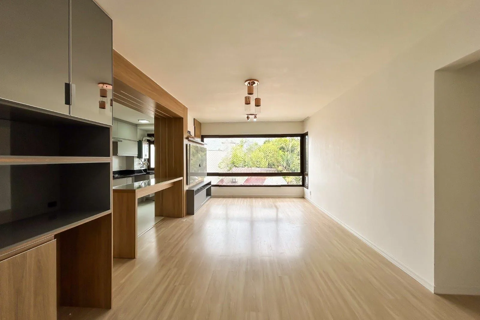 Imagem Apartamento no bairro Ipanema, 3 dormitórios - 1 suíte - 2 vagas