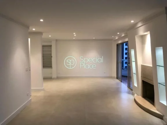 Imagem Apartamento charmoso, muito claro e arejado. Sala espaçosa com terraço e lareira; escritório e sa...