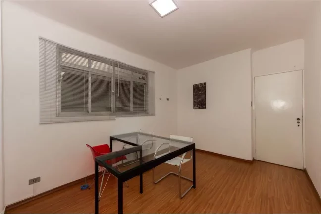 Imagem Casa com 6 dormitórios 220m² Jardim Paulista São Paulo Rua Saint Hilaire