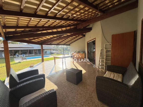 Imagem Casa à no Condomínio Fazenda Mirante - Igarapé/MG