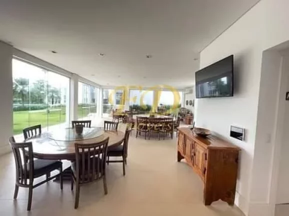 Imagem Casa de Alto Padrão em Atibaia/Condomínio Fechado