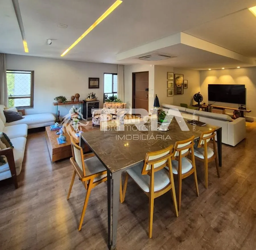 Imagem Apartamento de 4 quartos, 194m² no bairro Aflitos, em Recife