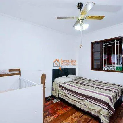 Imagem Sobrado com 3 dormitórios à venda, 275 m² por R$ 798.000,00 - Jardim Flor da Montanha - Guarulhos/SP