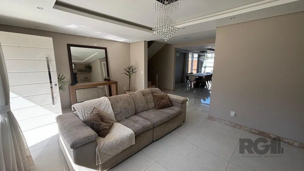 Imagem Casa de Condomínio em Hípica