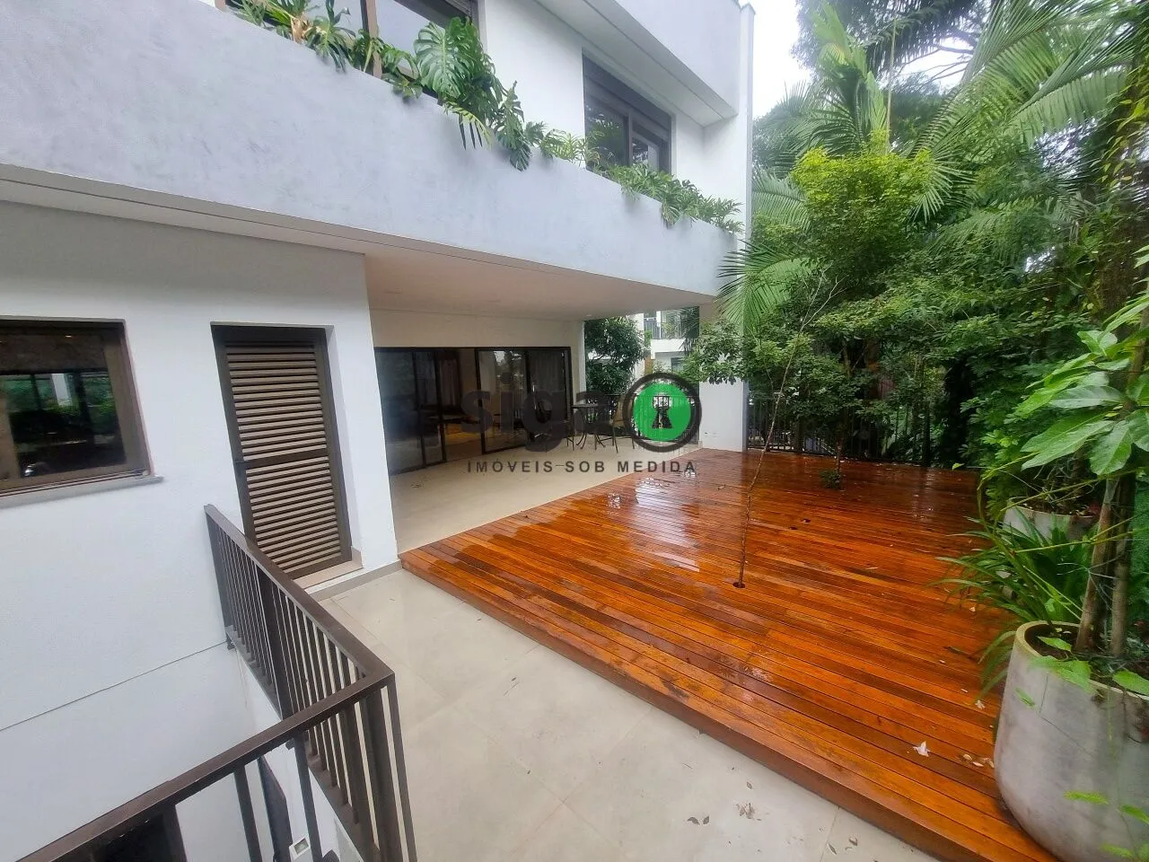 Imagem Casa em Condomínio a venda com 4 Quartos no Alto da Boa Vista.