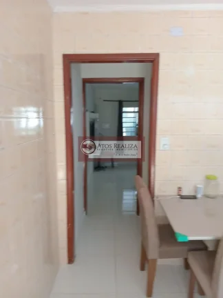 Imagem Super oportunidade para você no Jardim Cidália. Vendo SUPER sobrado com EDÍCULA no Jardim Cidália, Área total 129m², A casa Principal tem 2 Dormitório de 13m² cada, 2 banheiros, sala Grande, Cozinha com muitos espaços, Área de Serviço, Área Goumet com chu