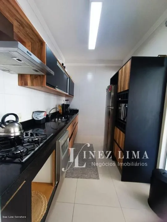 Imagem Apartamento 3 dormitórios para Venda em Itapema, meia praia, 3 dormitórios, 3 suítes, 4 banheiros, 2 vagas