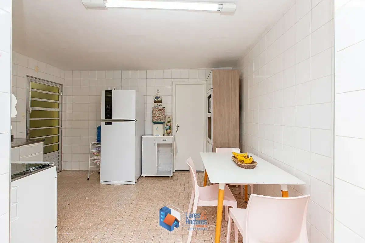 Imagem Sobrado para venda em Vila Cruzeiro com 4 quartos, 212m²