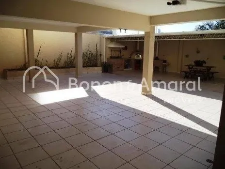 Imagem Casa com 4 Quartos e 4 banheiros à Venda, 438 m² em Campinas - SP