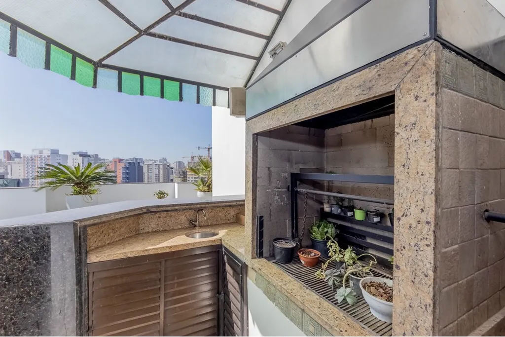 Imagem Cobertura à venda em São Paulo, Moema, com 3 quartos, 472m2