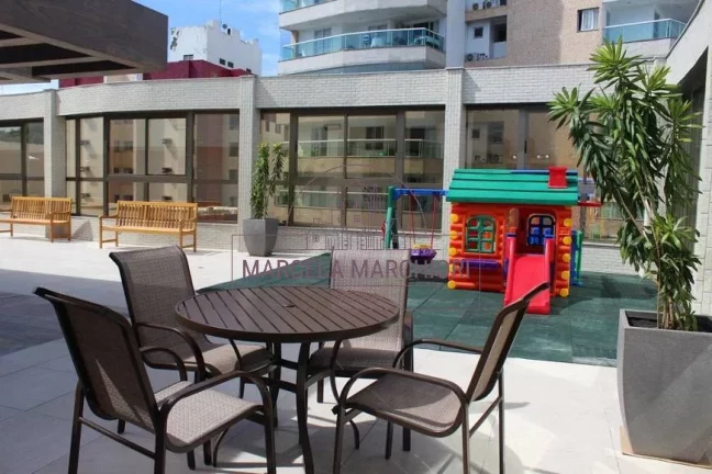 Imagem Luxuoso apartamento na Praia da costa, frente vista mar