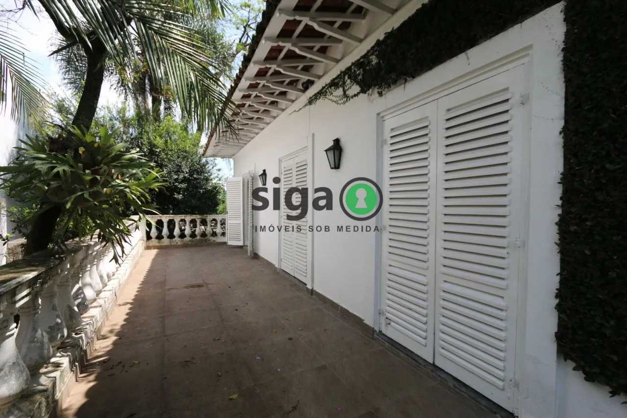 Foto do imóvel Casa a venda no Morumbi com 400m² área útil, 900m² terreno