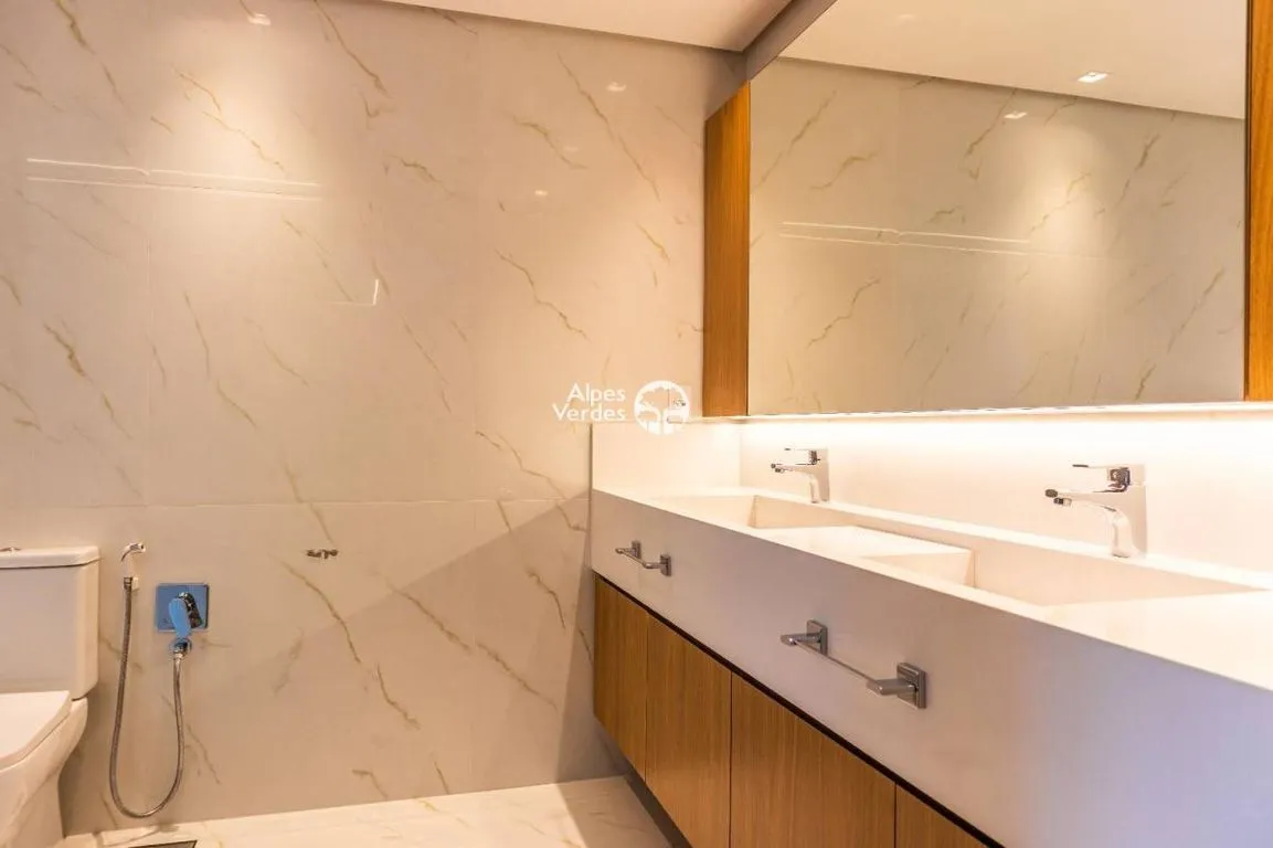 Imagem Apartamento à Venda em Planalto, Gramado - RS